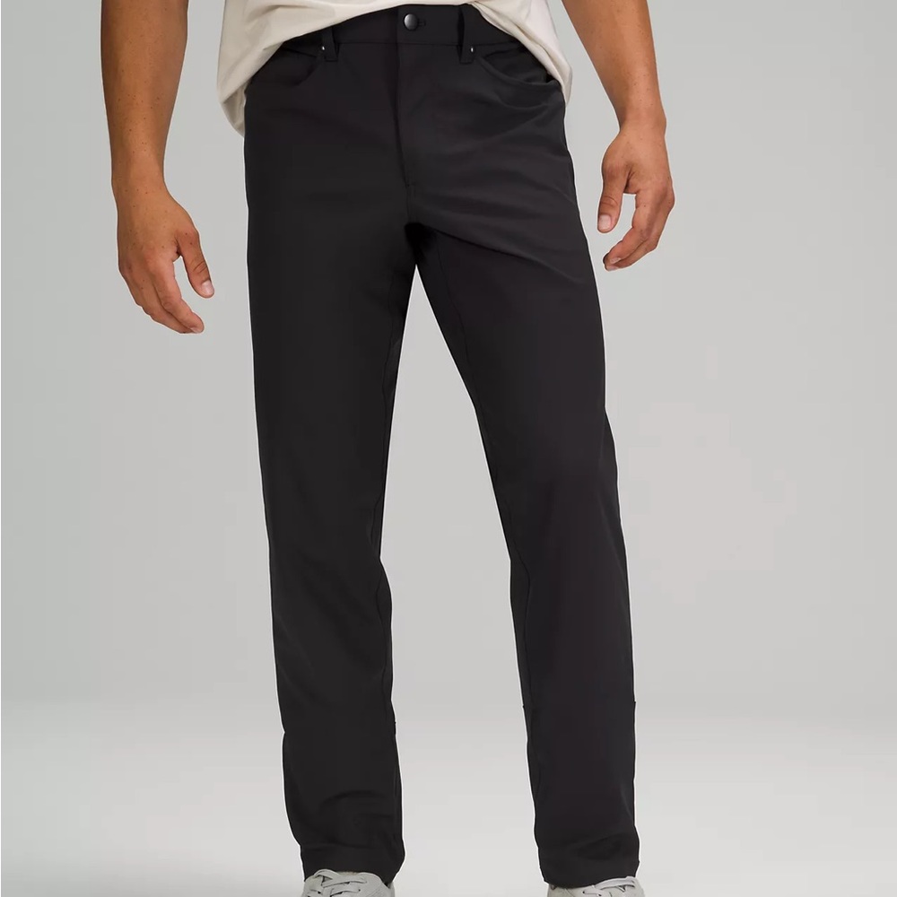 Lululemon size 32 black pants
